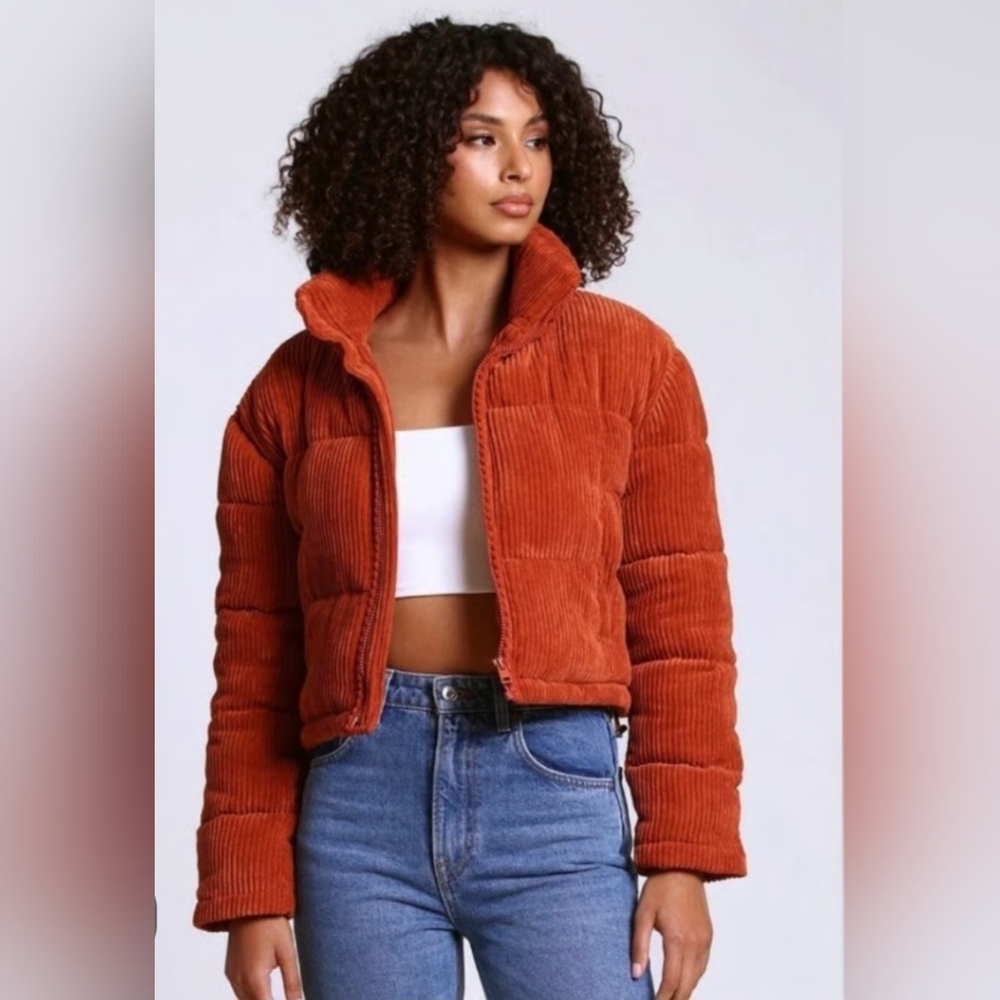 7 for All Mankind Puffer Corduroy Cropped Jacket in Pink. Size S (Fits M)